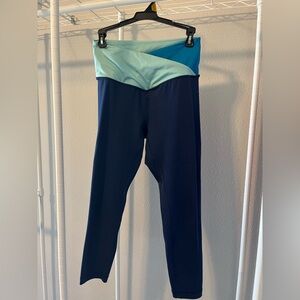 VS OnPoint  Teal and Blue crossover crop Leggings
